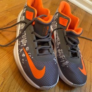 Nike Air Max boys shoes